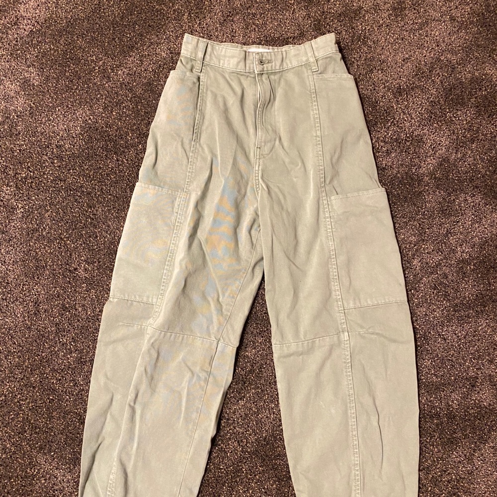 Jeans - Picture 3 of 4